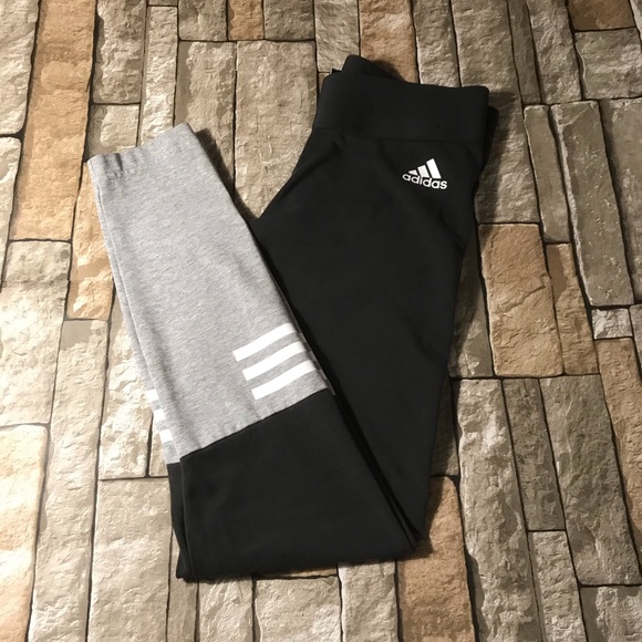 Adidas - Picture 2 of 7